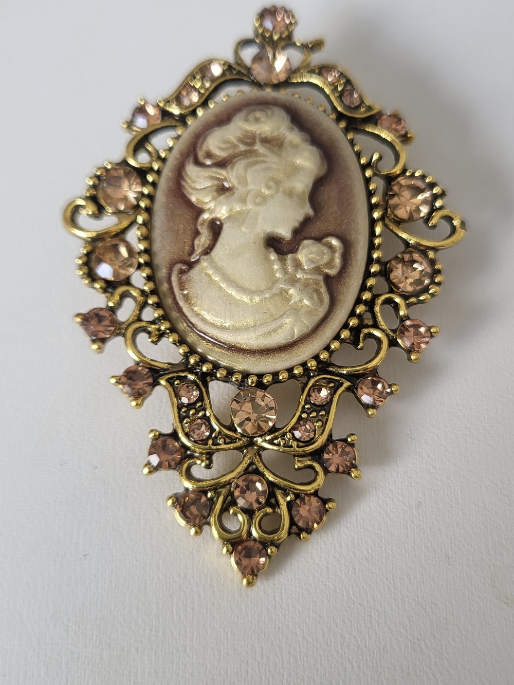 Vintage-Inspired Cameo Brooch Blush Pink and Goldtone